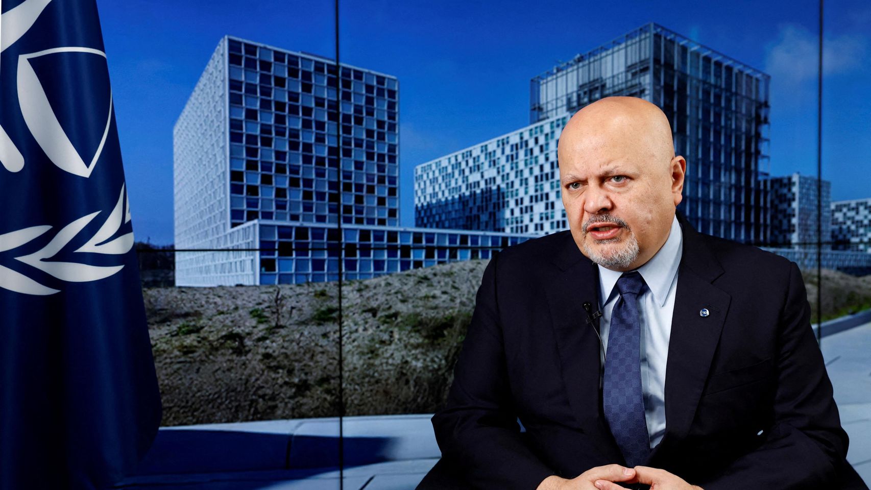 La Corte Penal Internacional destituye a su fiscal jefe, Karim Khan, en plena tormenta por abuso sexual