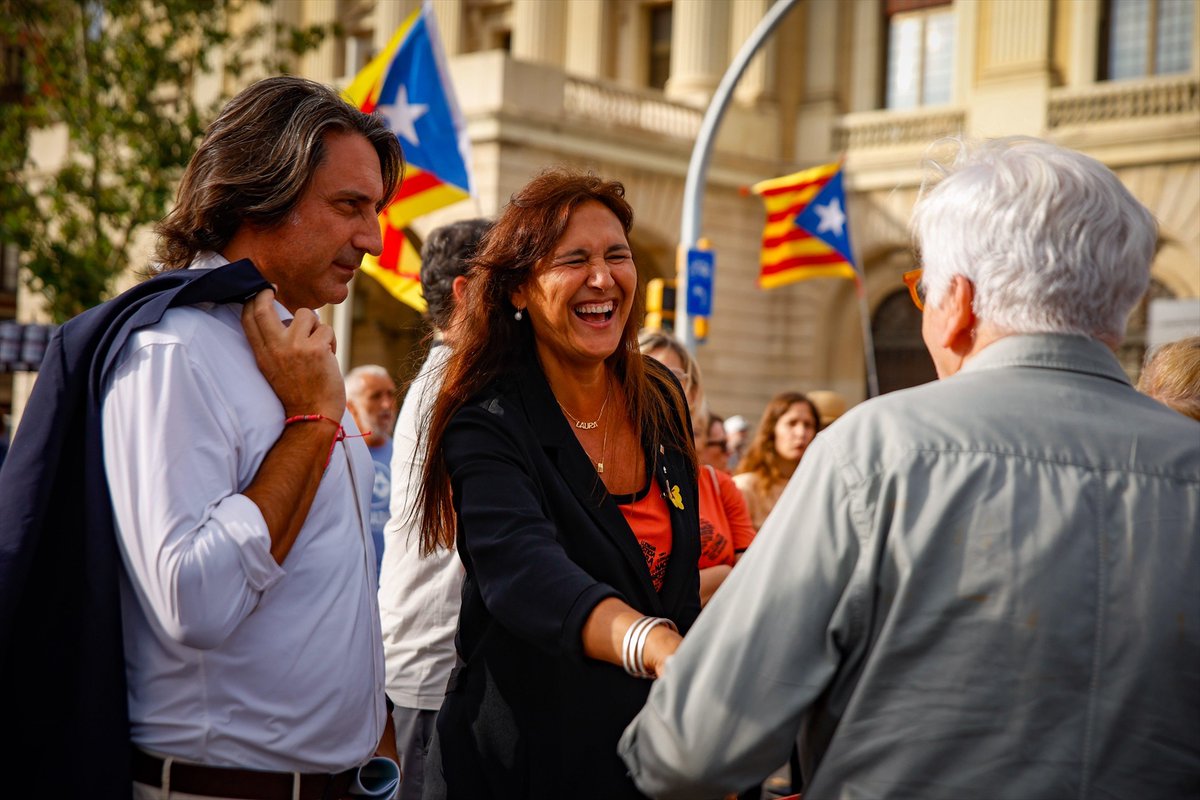Sandra León denuncia "la gran estafa" de Sánchez: indultos a corruptos y una reforma que ciega a la UCO