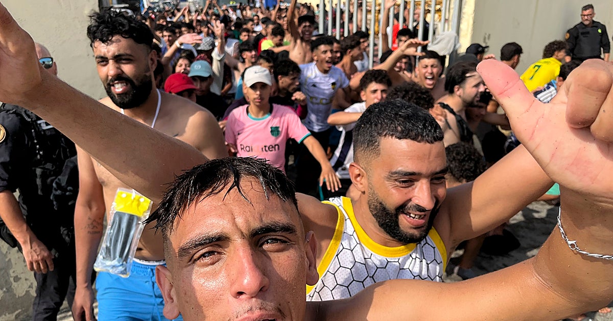 «Como en la marcha verde»: así vivió la Guardia Civil la entrada masiva de inmigrantes en Ceuta