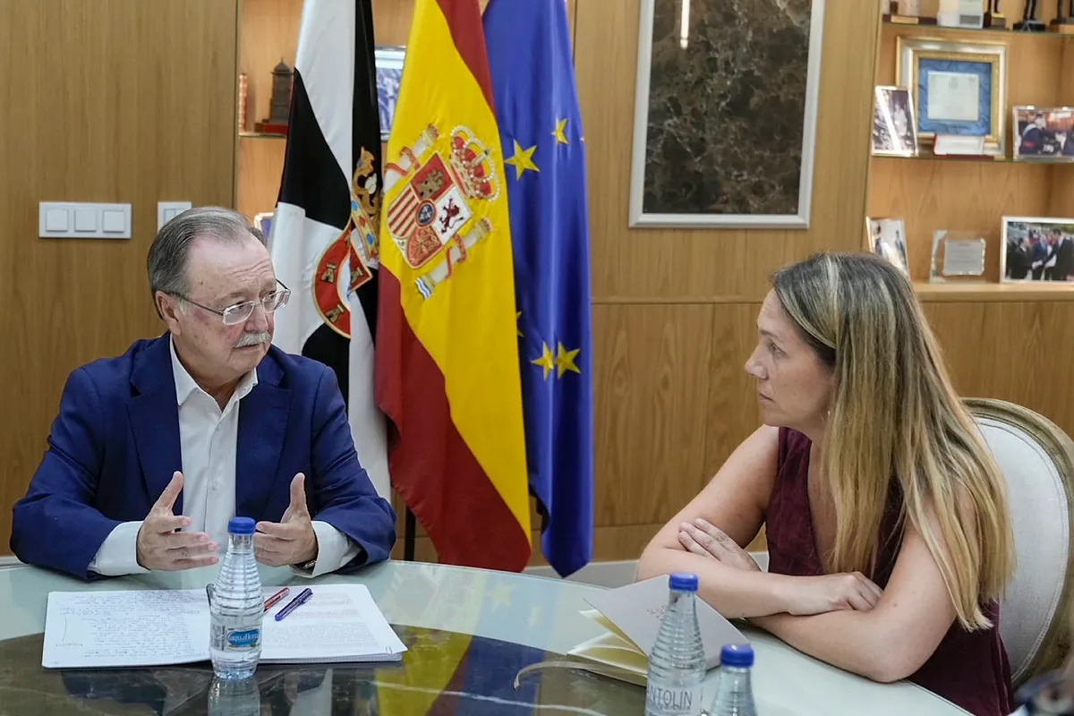 El PP señala ya a Marruecos como "responsable" de lo sucedido en Ceuta: "España no puede entregarle a Rabat la llave de su frontera"