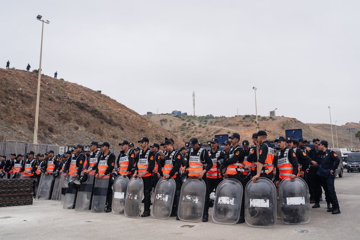 Ceuta blinda El Tarajal ante la llamada al 15-A y Marruecos dice haber frustrado un nuevo intento masivo