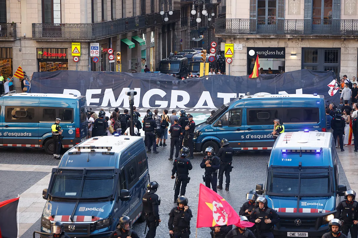 El movimiento antiinmigración Save Europe Act pincha en su estreno en Barcelona