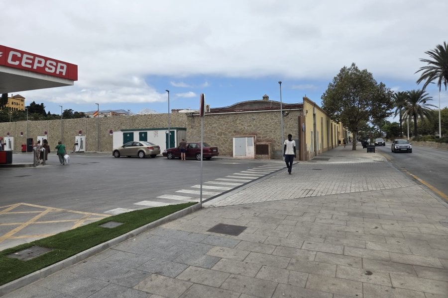 Tres detenidos por agredir a un guardia civil fuera de servicio en Ceuta tras exigirle dinero