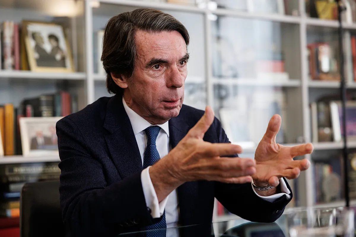 Aznar viaja este jueves a Ceuta en plena crisis por la entrada masiva de inmigrantes