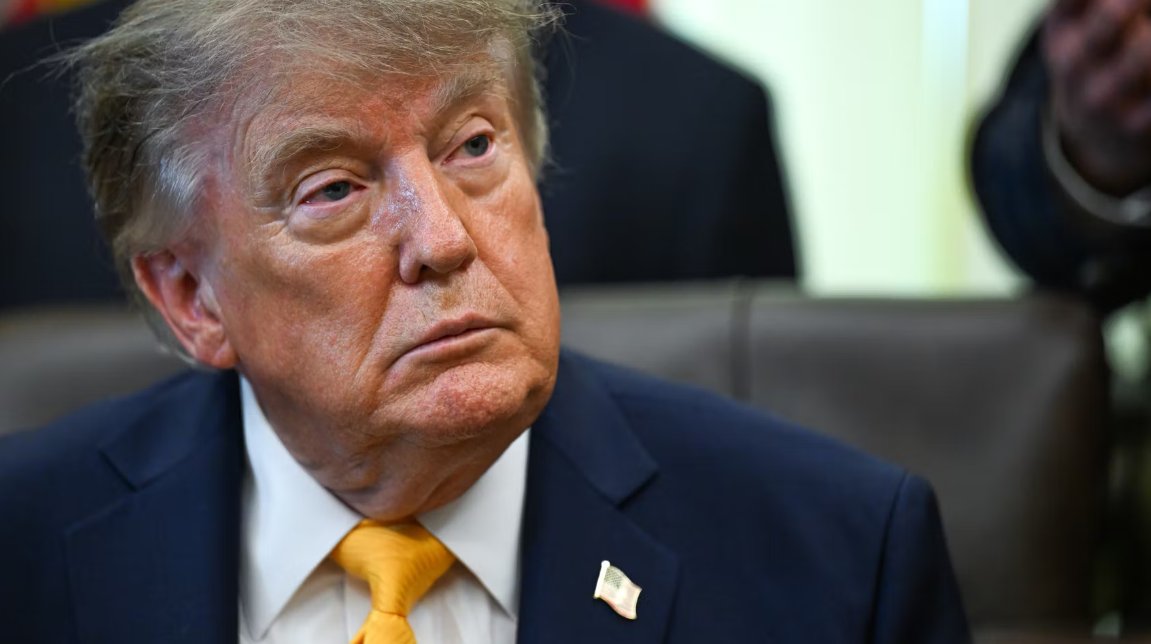 Trump vuelve a cargar contra España por Ceuta: "país con cero control de su frontera"
